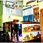 Hr Hotel And Guest House By Mainak