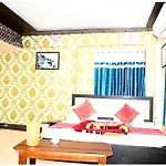 Hr Hotel And Guest House By Mainak